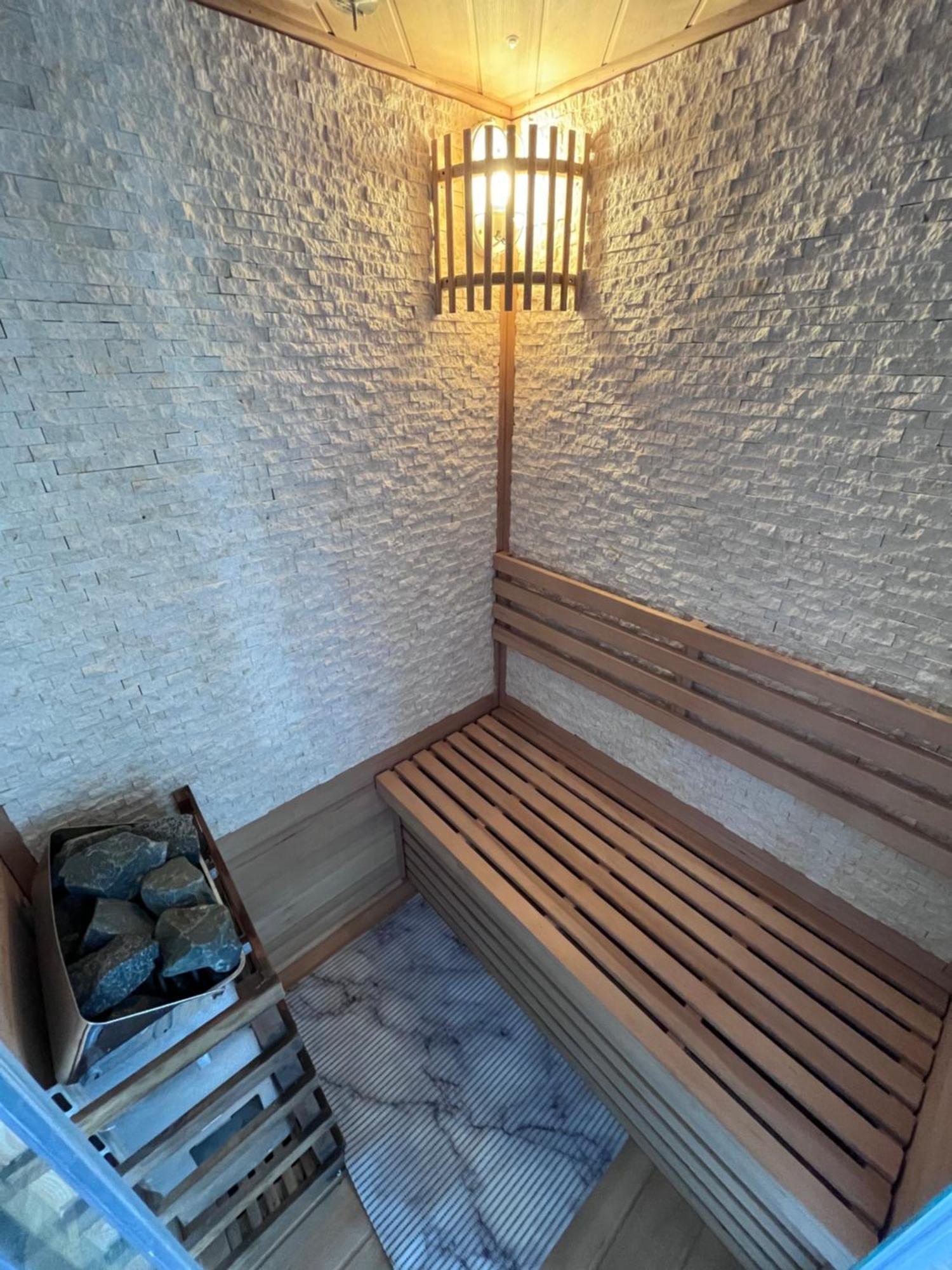 Oasis Tropical & Sauna Saint-Hilaire-de-Riez Exteriör bild